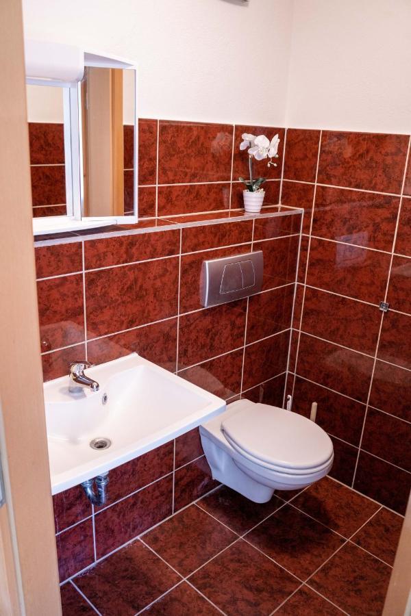 Sunnyhome Monteurwohnungen Und Apartments Nahe Regensburg Obertraubling Экстерьер фото