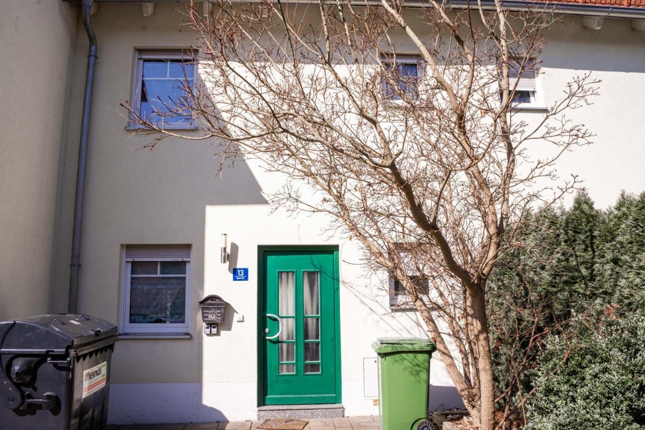 Sunnyhome Monteurwohnungen Und Apartments Nahe Regensburg Obertraubling Экстерьер фото